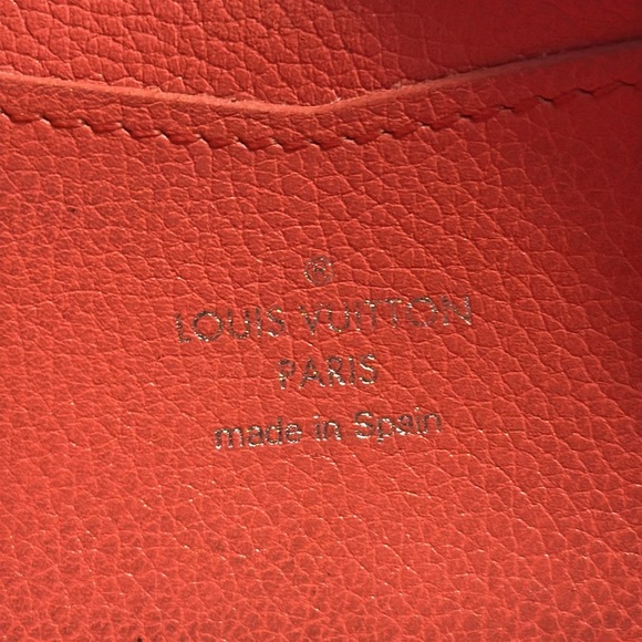 LOUIS VUITTON Taurillon Lockme Leather Zip Around Wallet - Picture 11 of 12